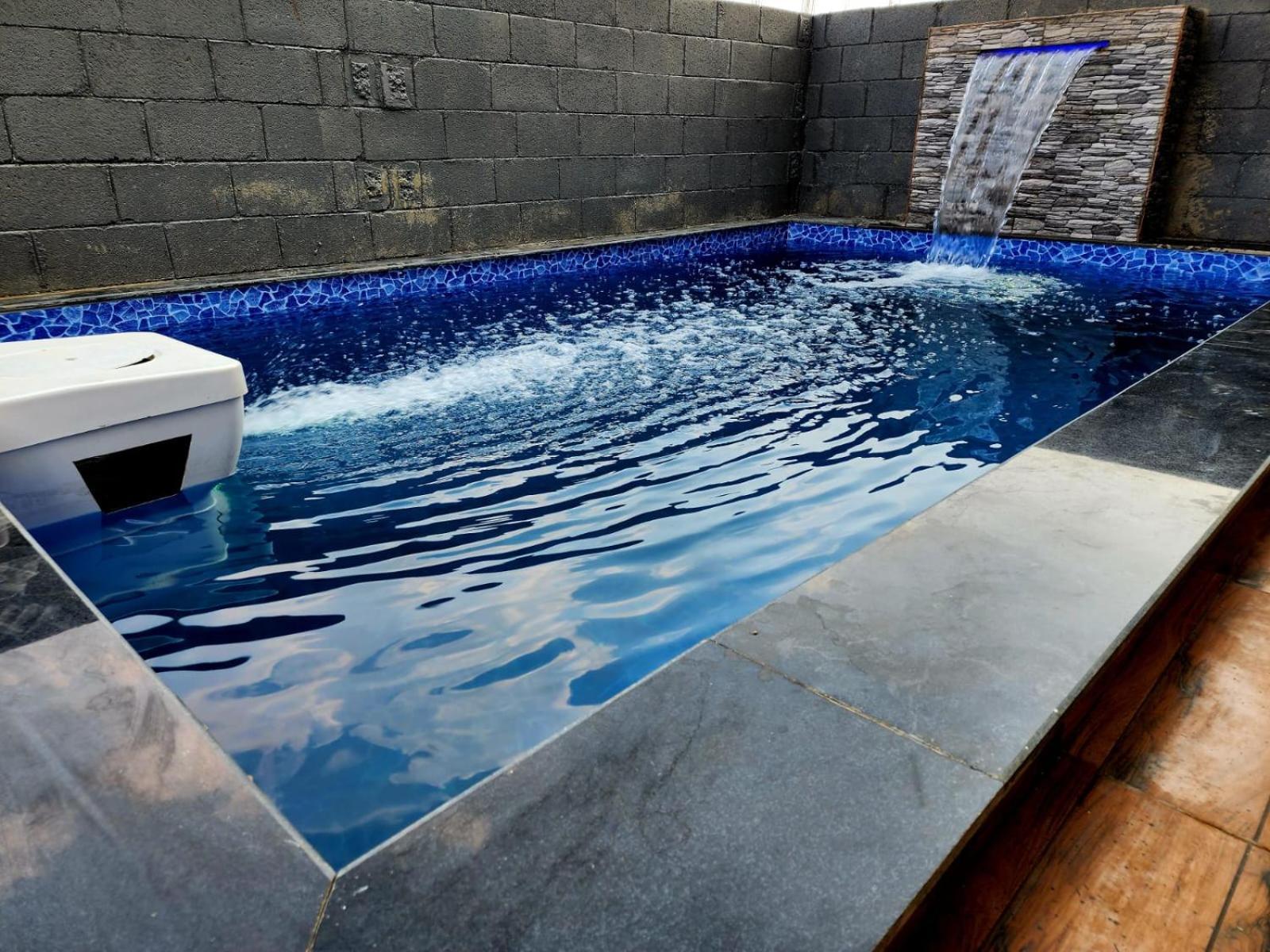 Twilight Ll 2pm Ll Swimming Pool Ll Ac Ll Bbq Villa Lonavala