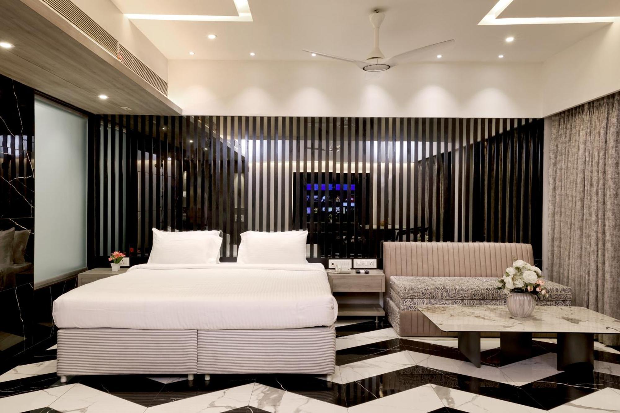Hotel Kumar By Turtle,