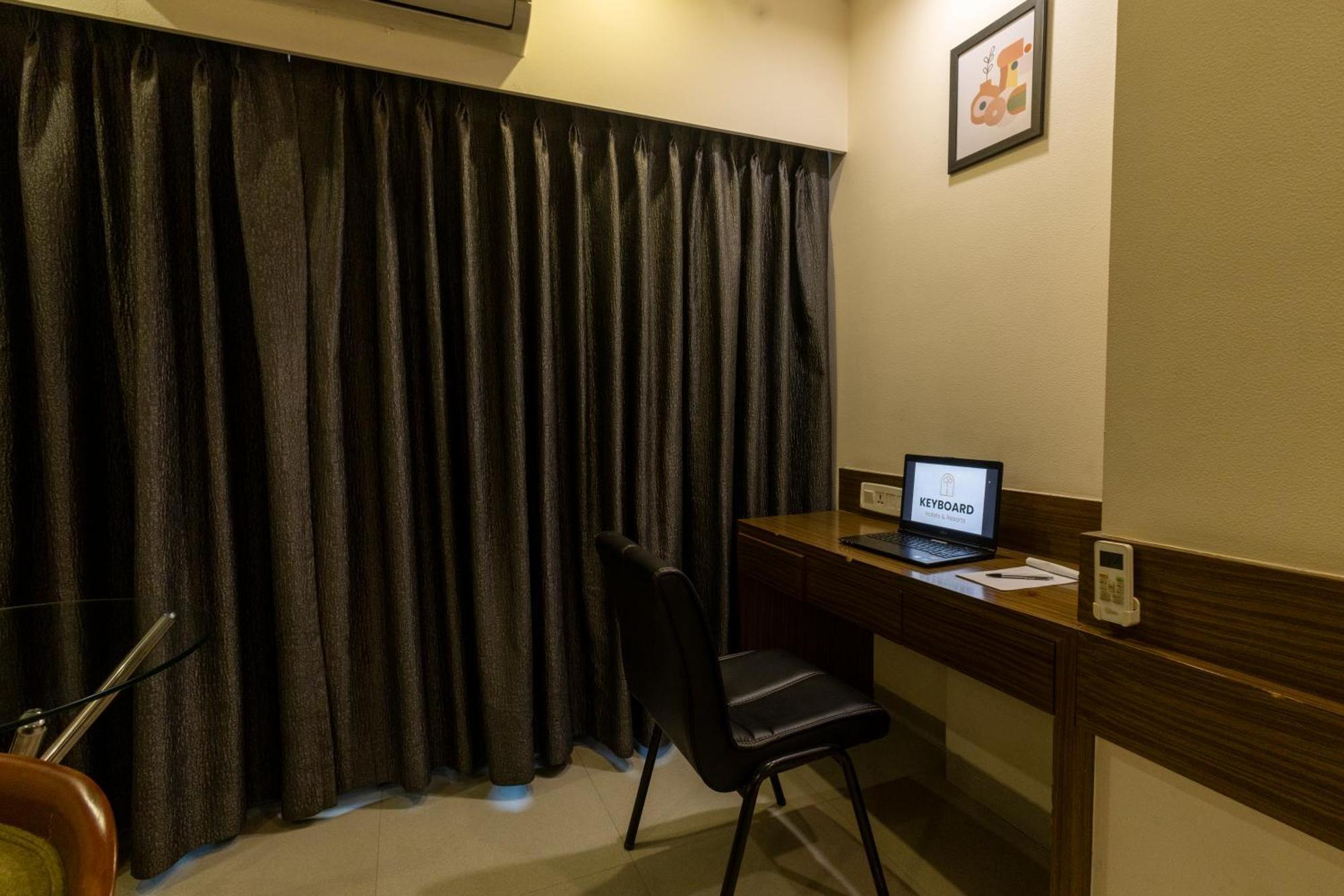 The Metropole By Keyboard 4*