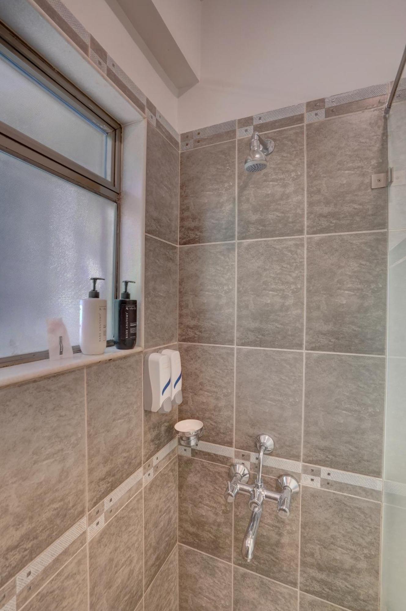 Alaya Adarsh Elegant 3-bhk With Private Pool * Lonavala