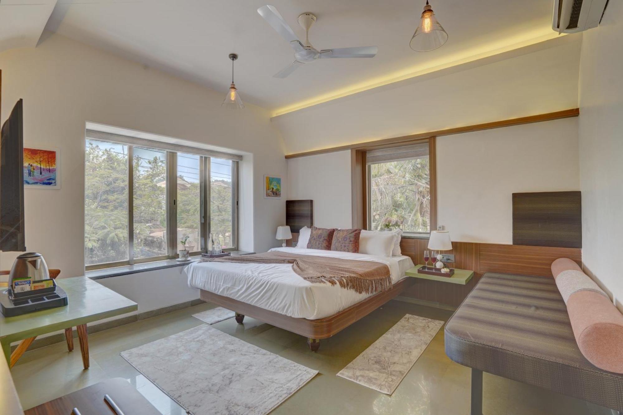 Villa Alaya Adarsh Elegant 3-bhk With Private Pool