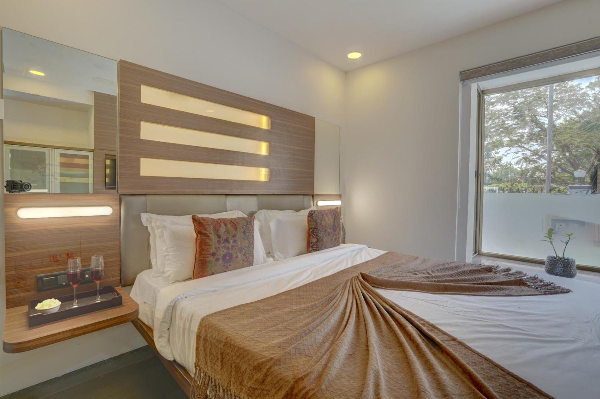 Alaya Adarsh Elegant 3-bhk With Private Pool Villa