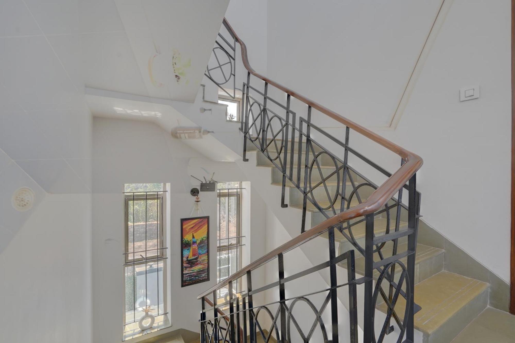 Alaya Adarsh Elegant 3-bhk With Private Pool Lonavala