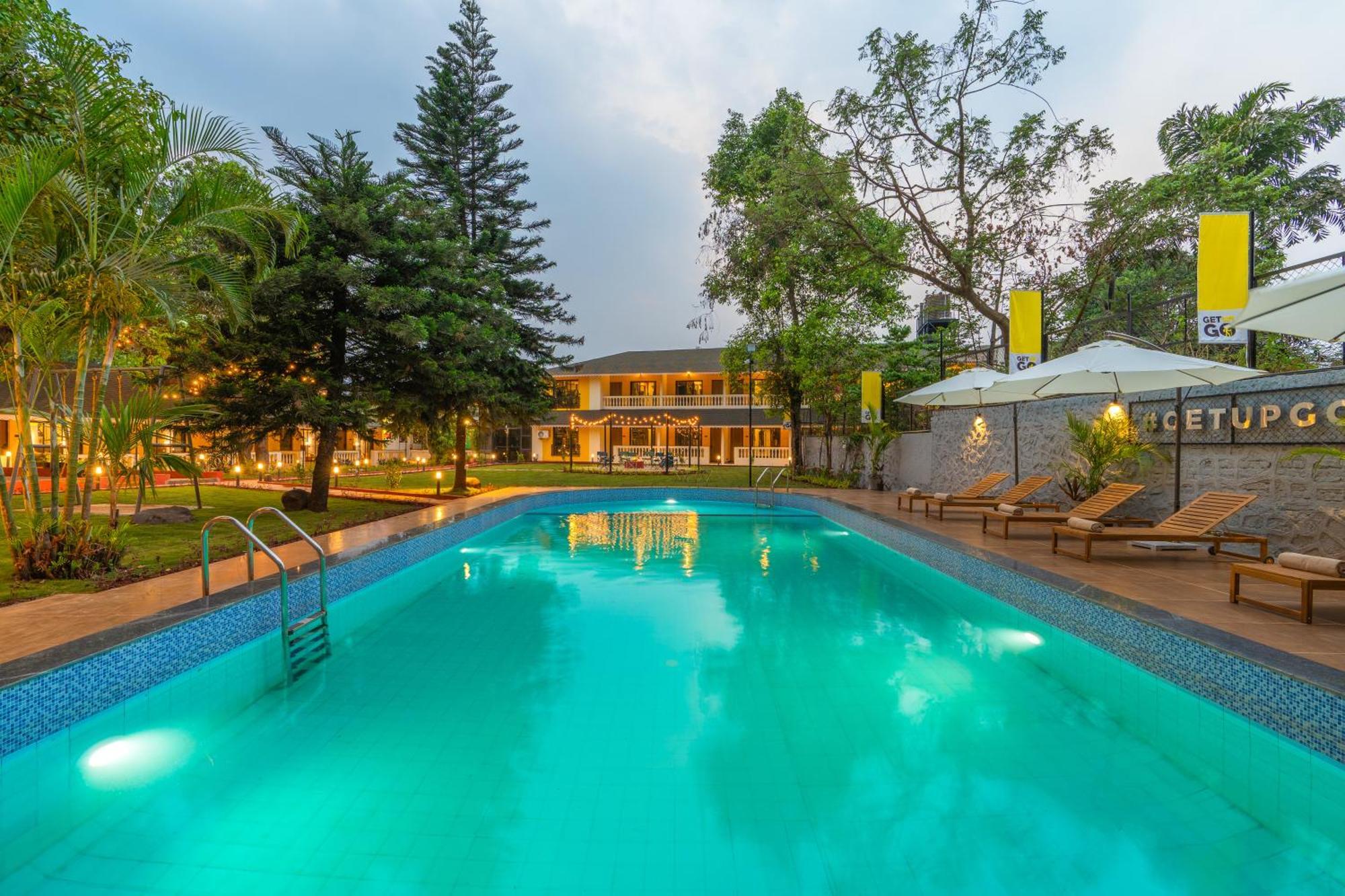 The Lonavala, Centre * Lonavala