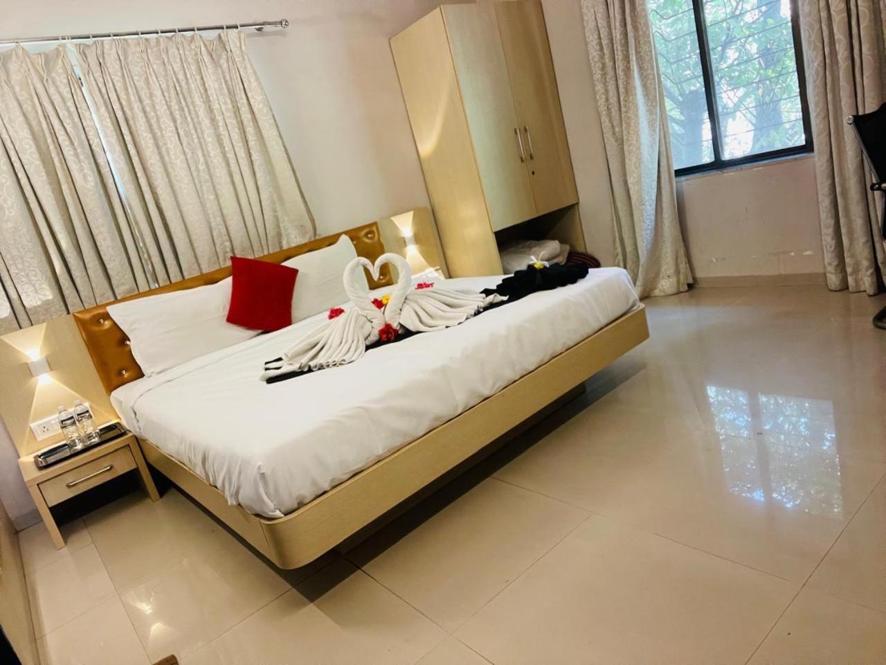Hotel Aron & 4*