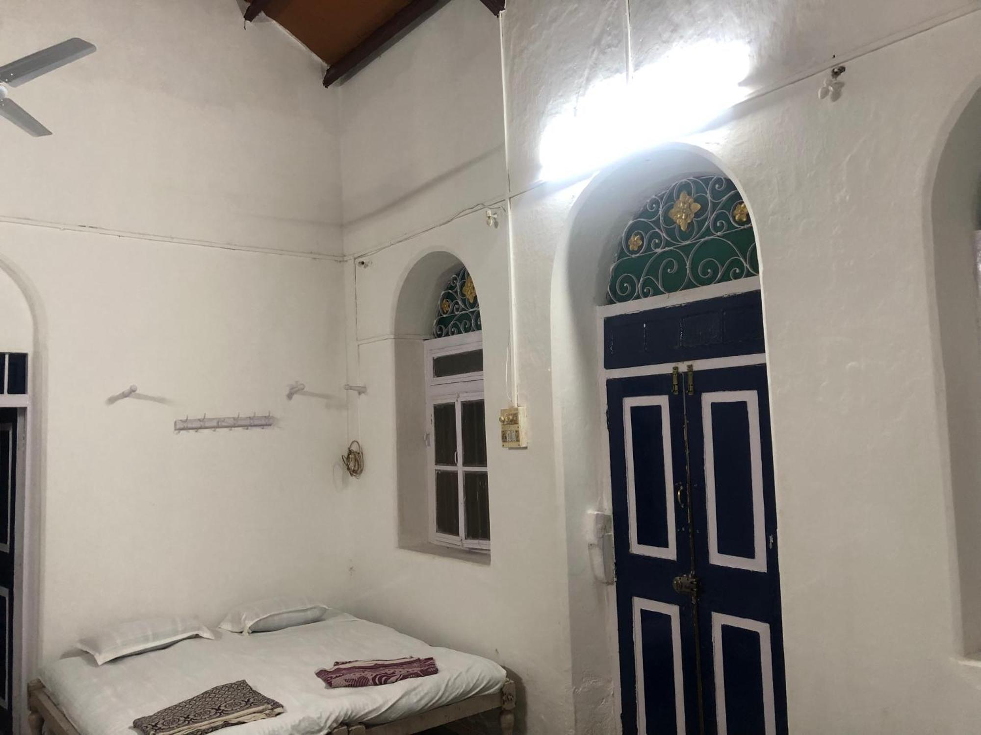 The Imperial Heritage Ii 2 Minutes From Station And Market Ii Deluxe Ac Ii Hotel