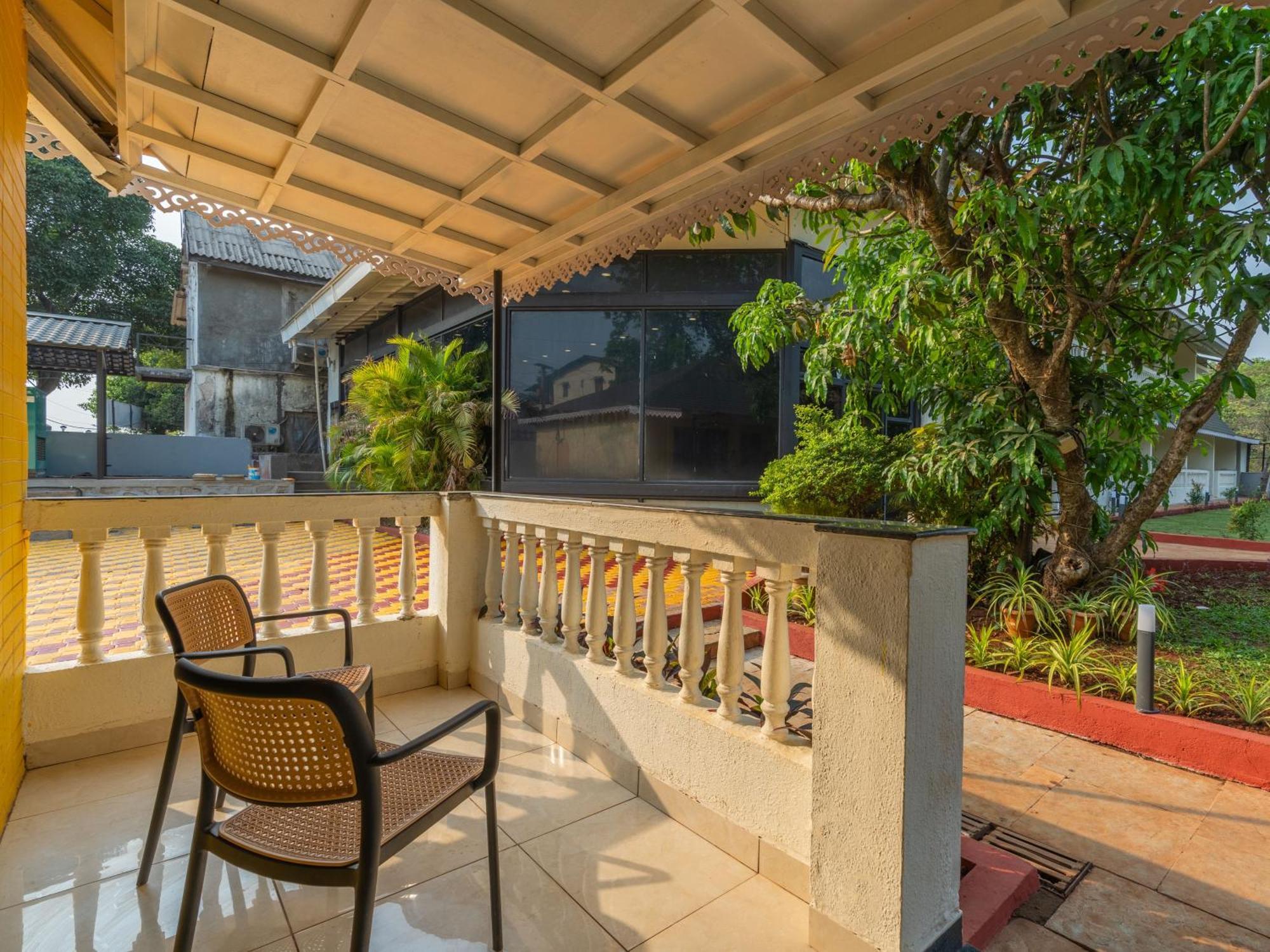 The Lonavala, Centre Hostel *