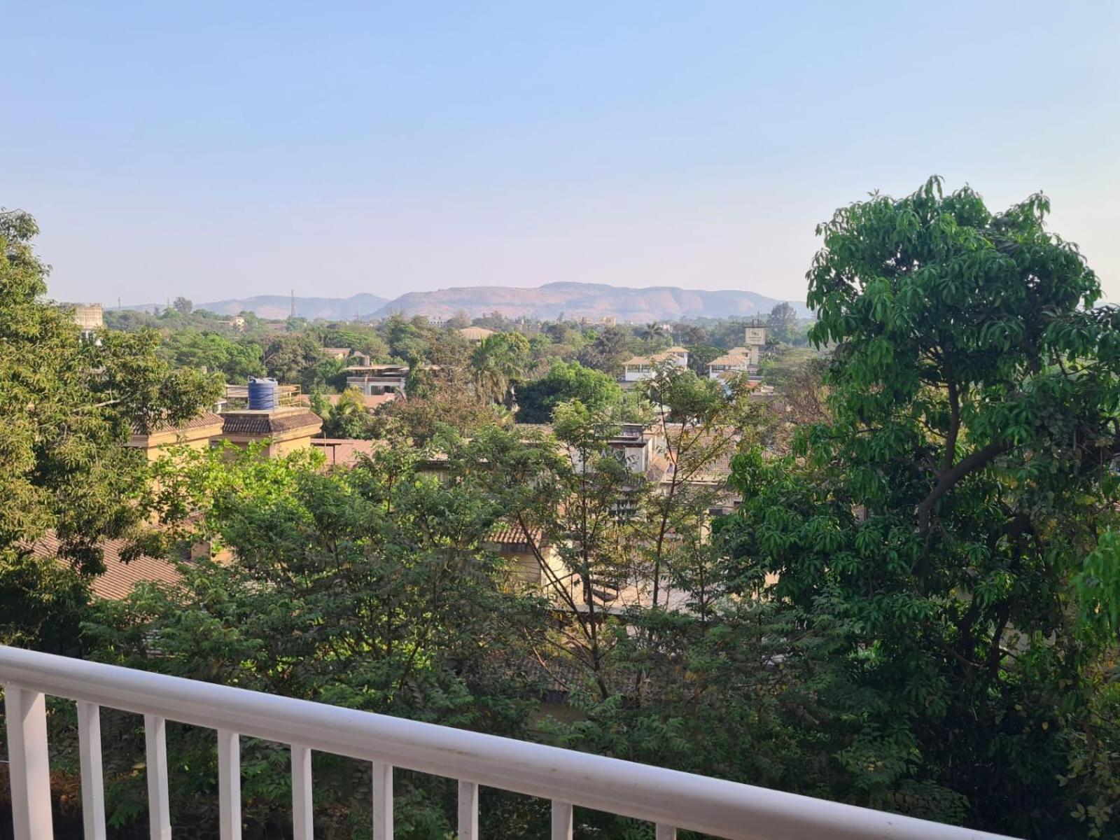 Hotel Hill View By Bil 3*