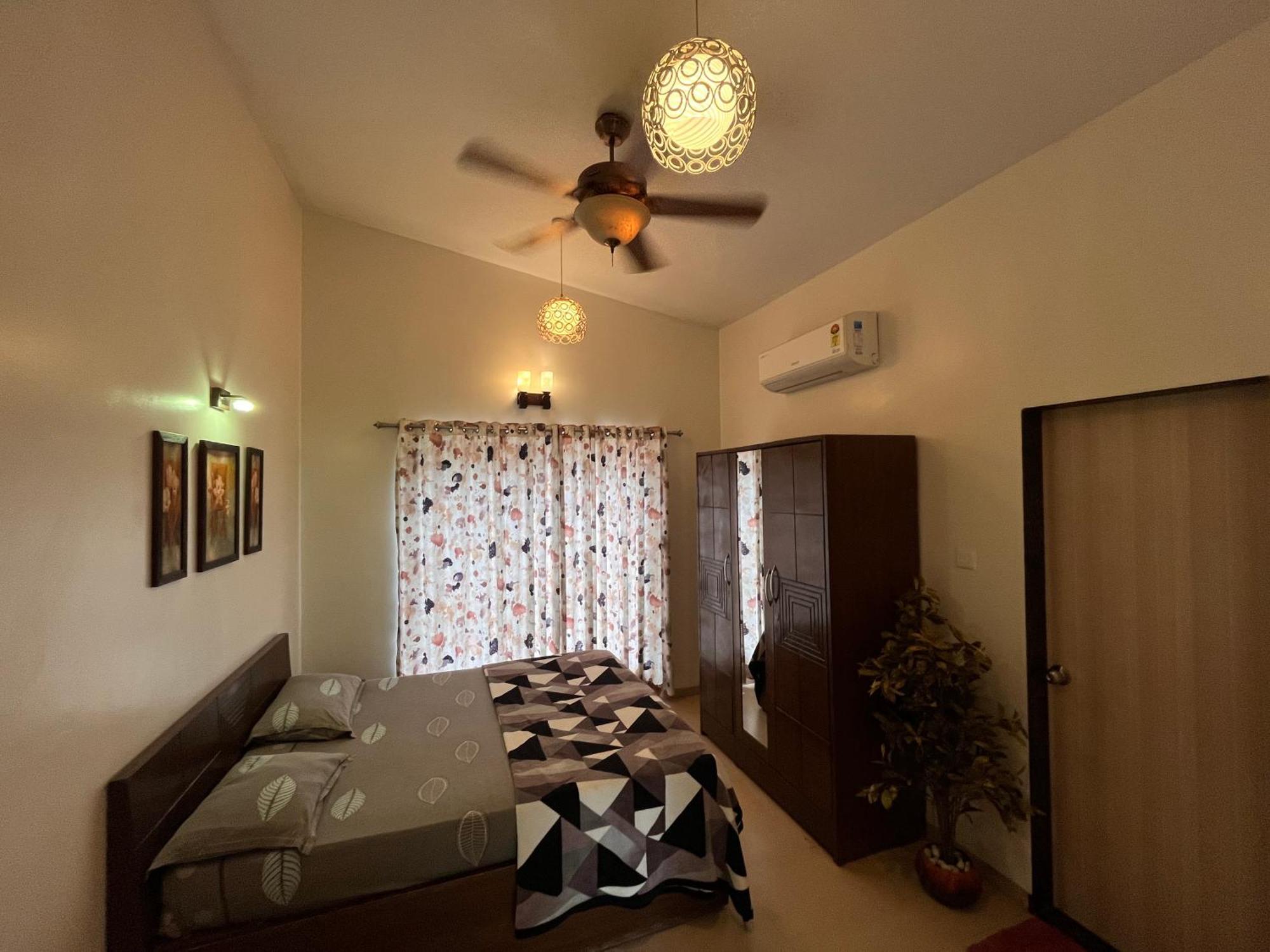 Royal 1 - 2bhk With Pvt Swimming Pool *