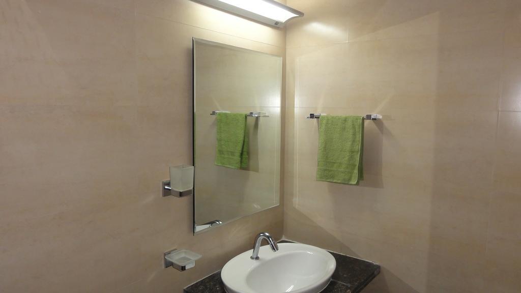 Holiday home Royal 1 - 2bhk With Pvt Swimming Pool Lonavala