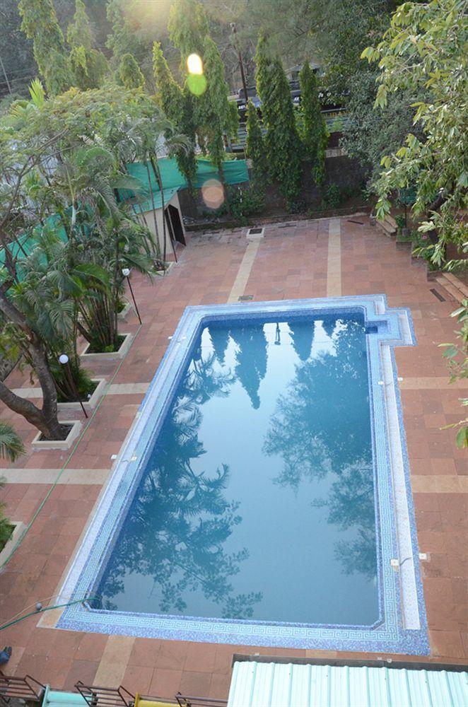Zaras Khandala Resort
