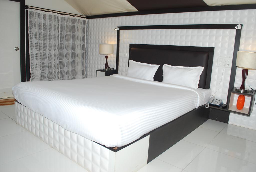 Whispering Woods Resort-lonavala 4* Lonavala