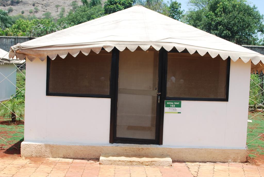 Resort Whispering Woods Resort-lonavala 4*