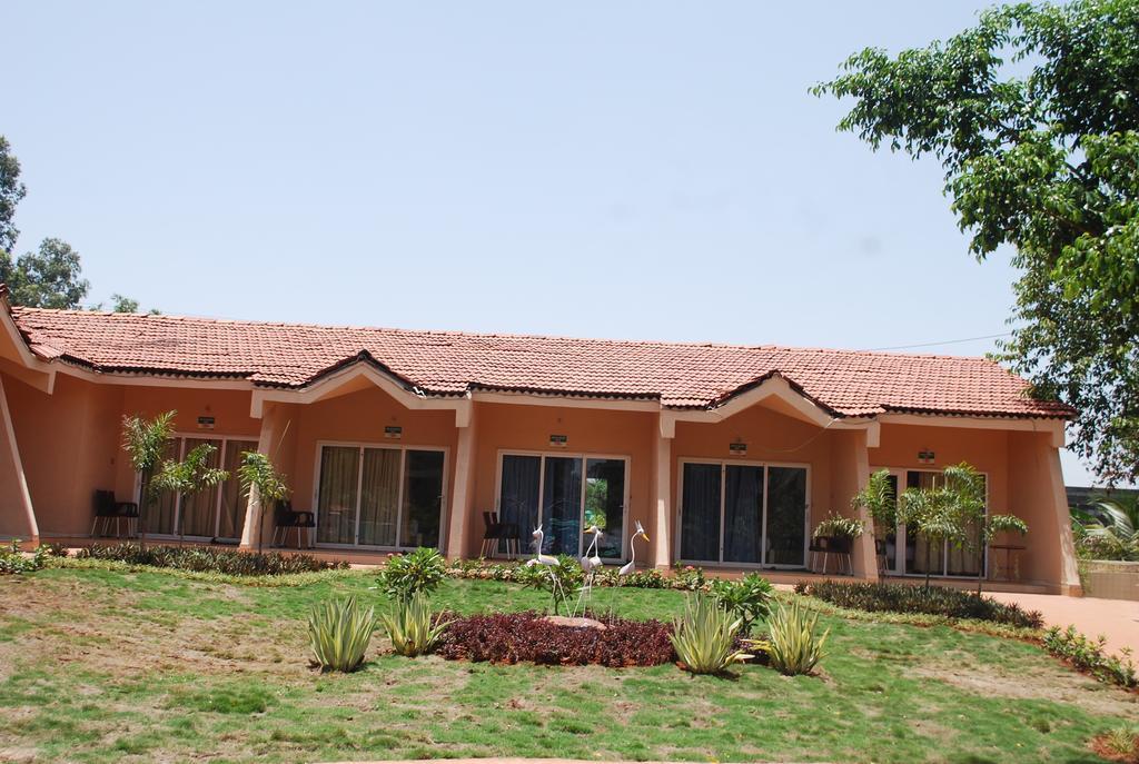 Resort Whispering Woods Resort-lonavala 4*