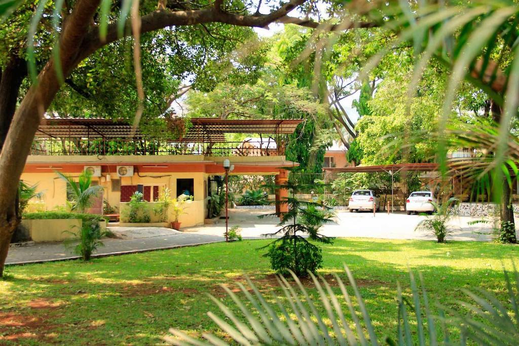 Hotel Fabhotel Royal Park Lonavala