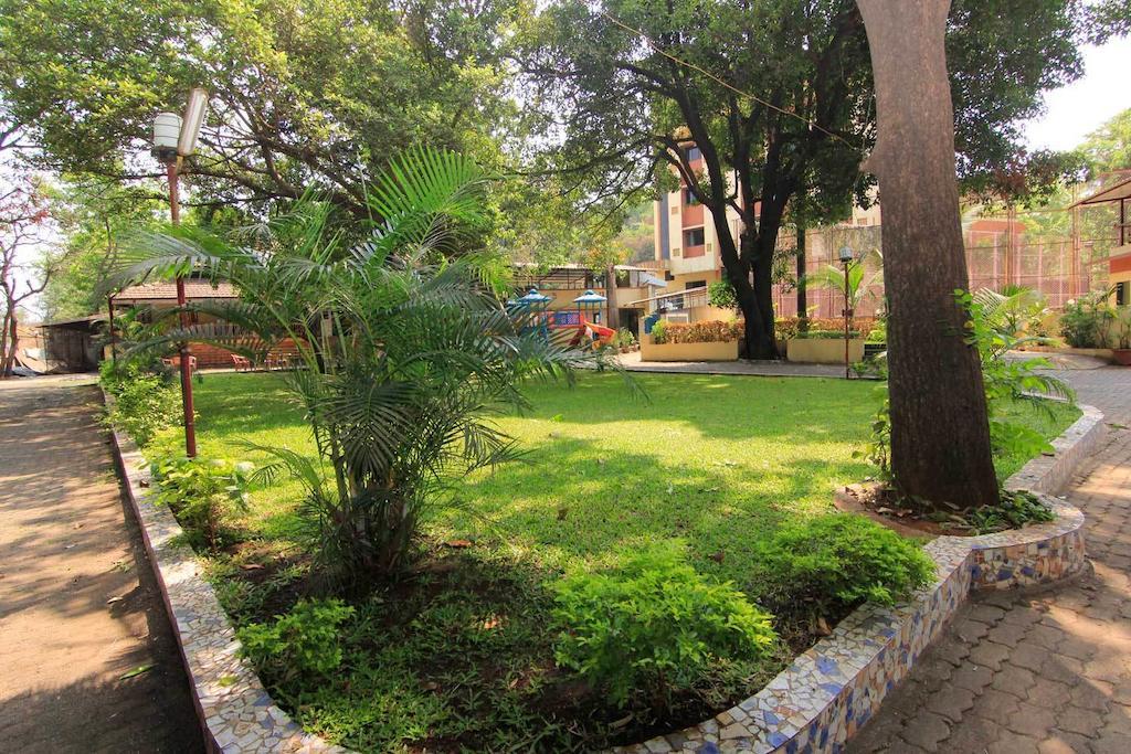 Fabhotel Royal Park Lonavala