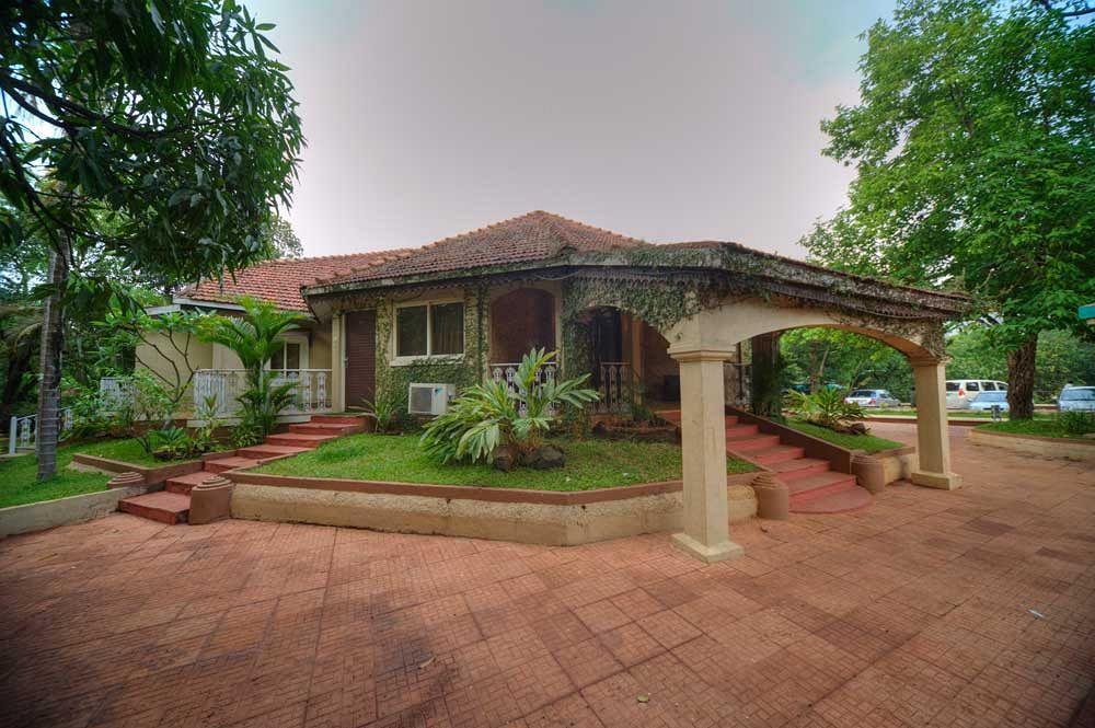 Zaras Khandala Resort 3*