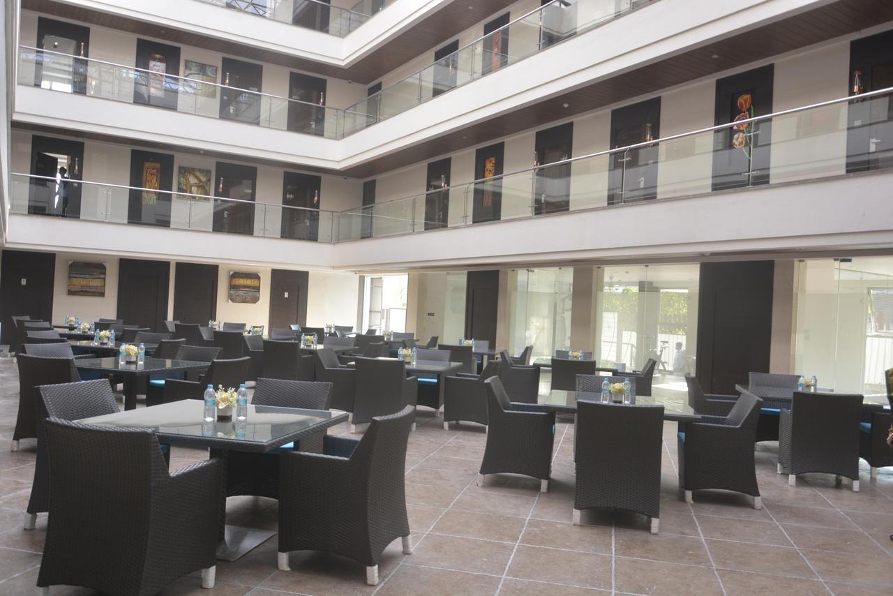 Hotel Grand Visava 3*