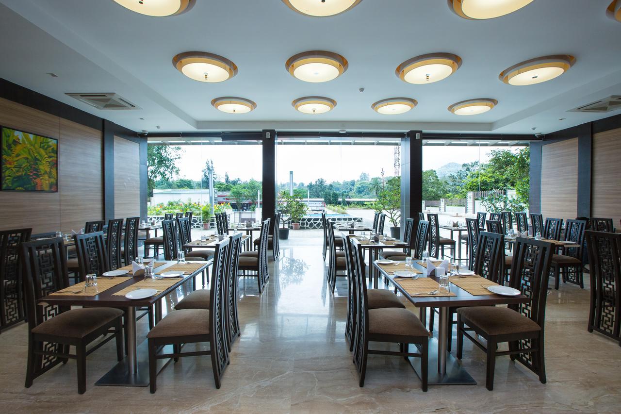 Hotel Grand Visava 3*