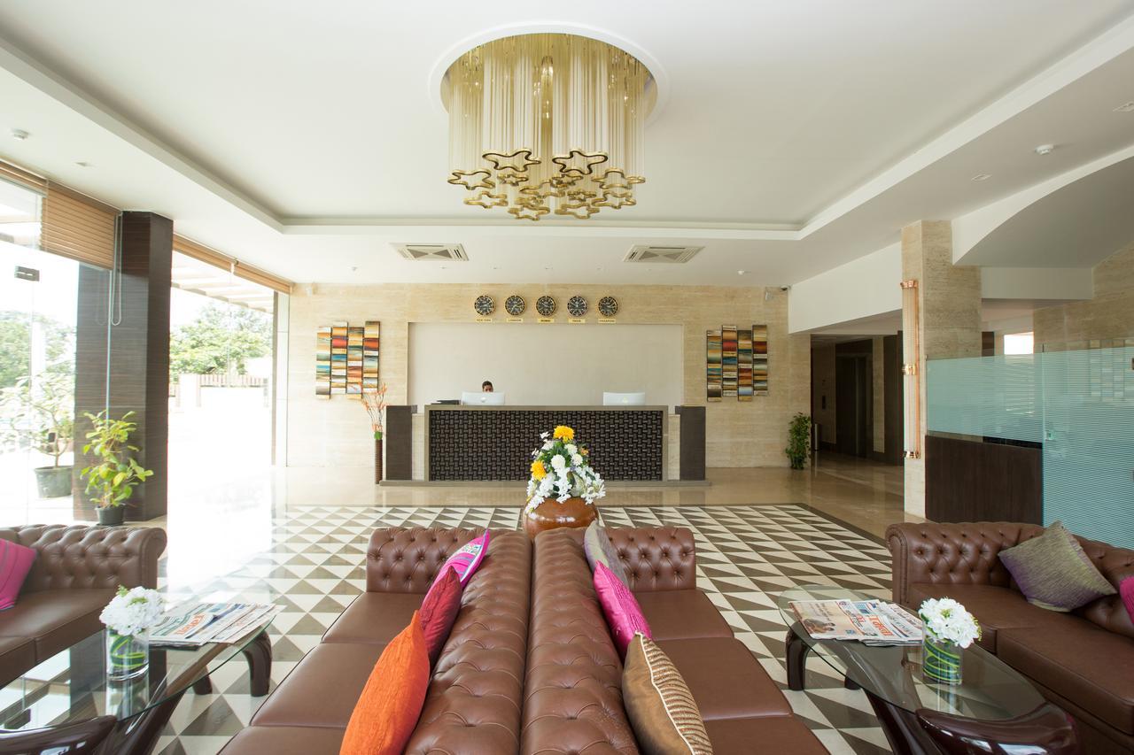 Grand Visava Hotel
