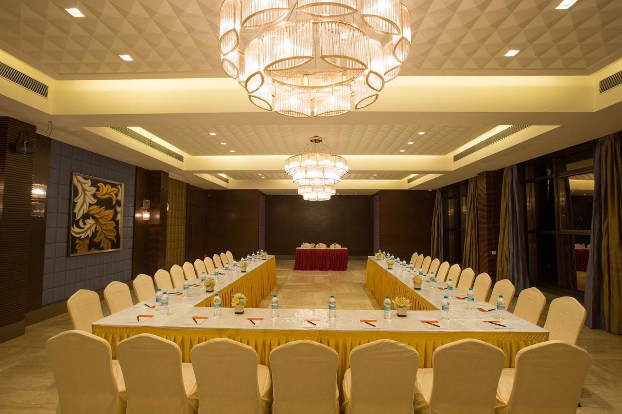 Grand Visava Hotel