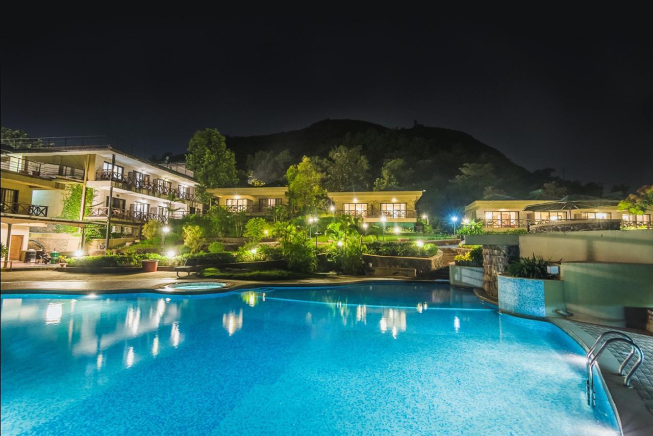 Upper Deck - And Relax At The Highest Peak Resort Lonavala