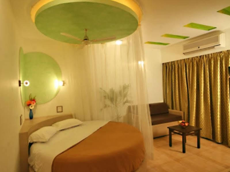 Hotel Oyo 13931 Neeta's 3*