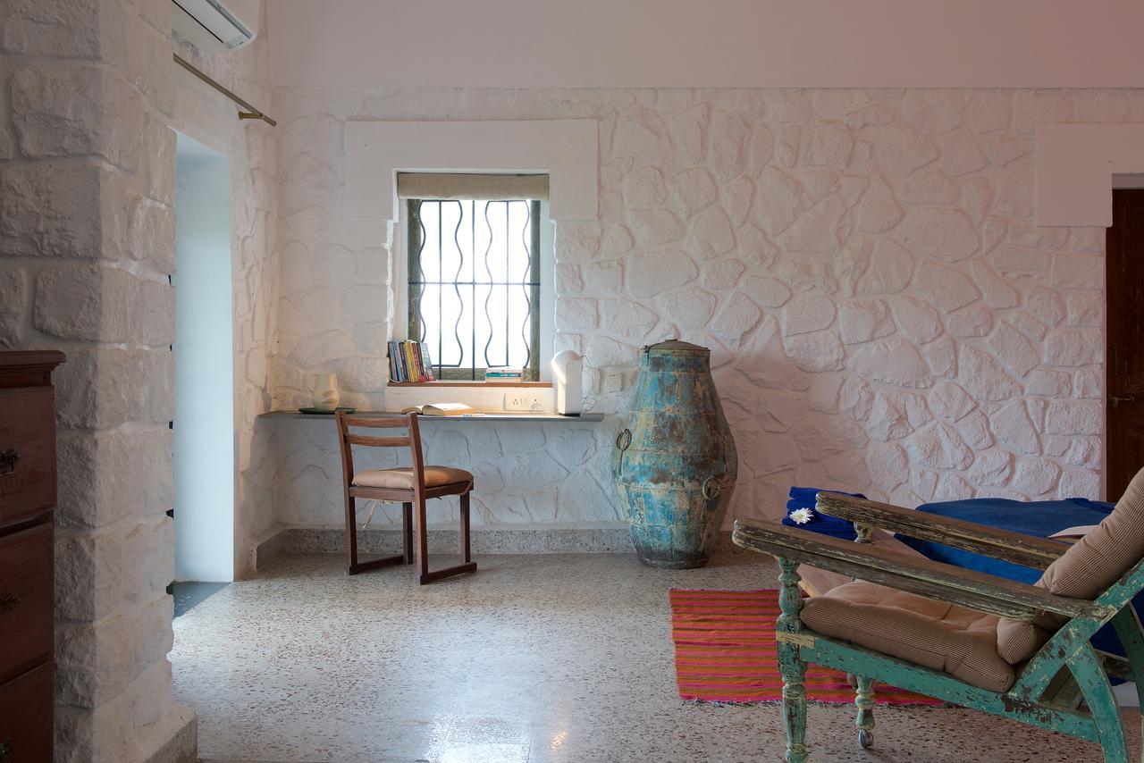 Villa 89: Stayvista's Hill-view With Eclectic Interiors Lonavala