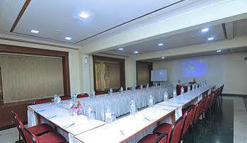 The Metropole 3*