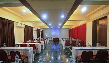 The Metropole 3* Lonavala