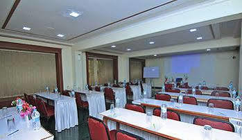 The Metropole 3* Lonavala