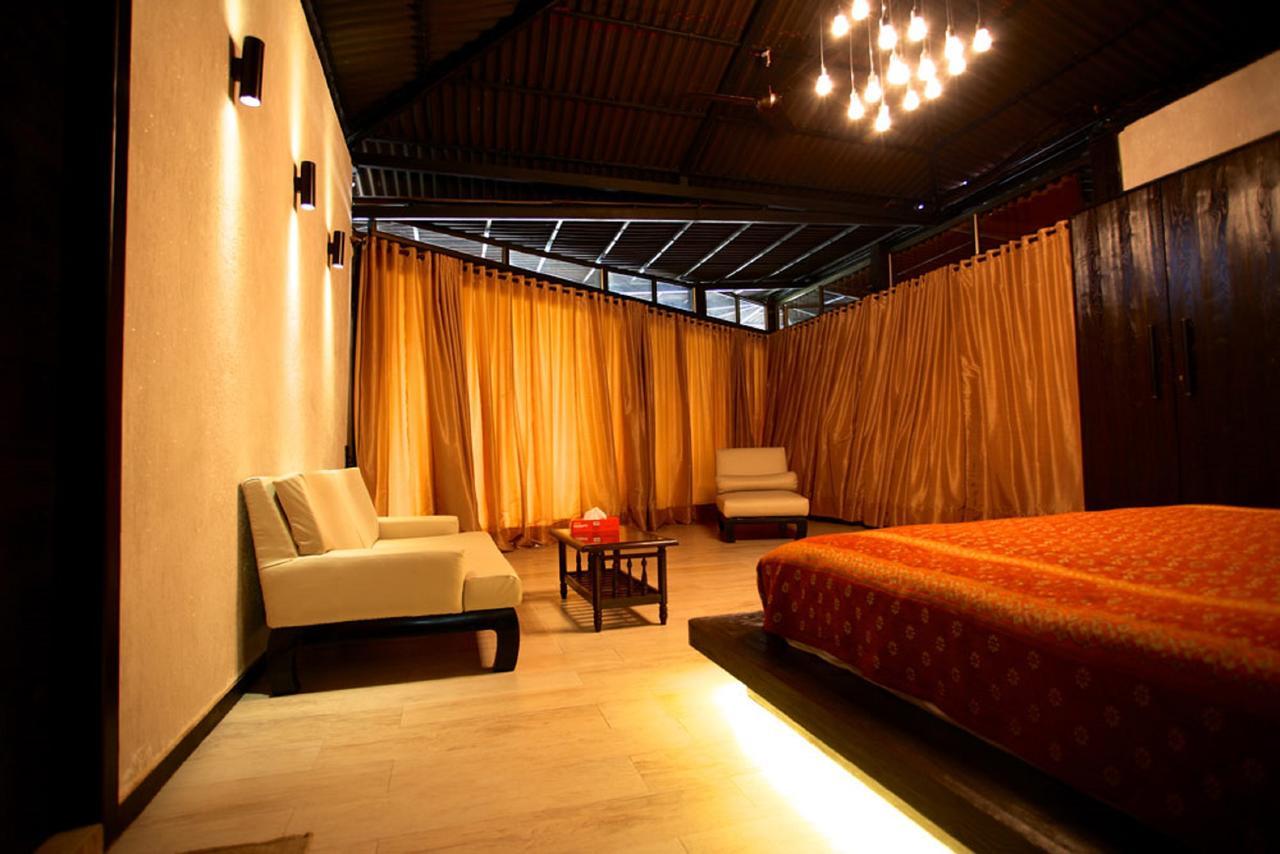 Hotel Kino Lakeside Chalet Lonavala