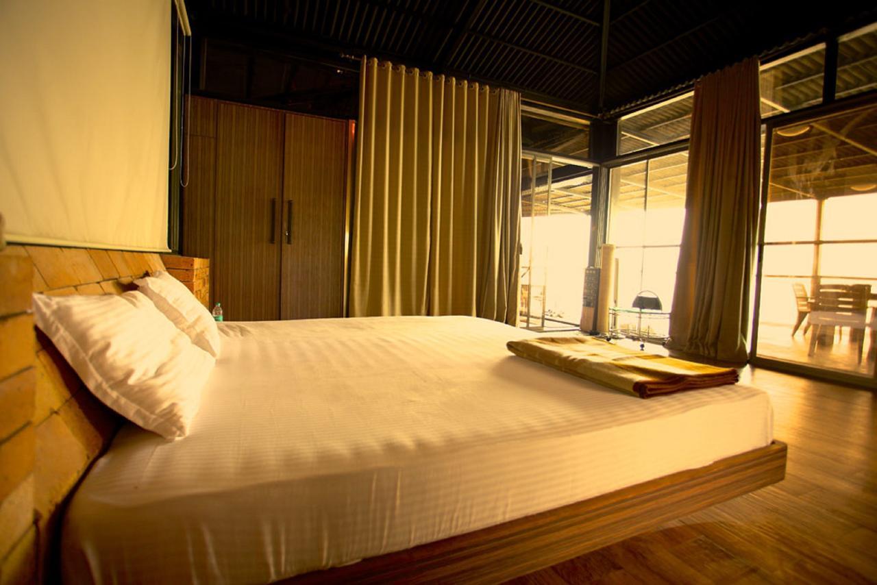 Hotel Kino Lakeside Chalet *