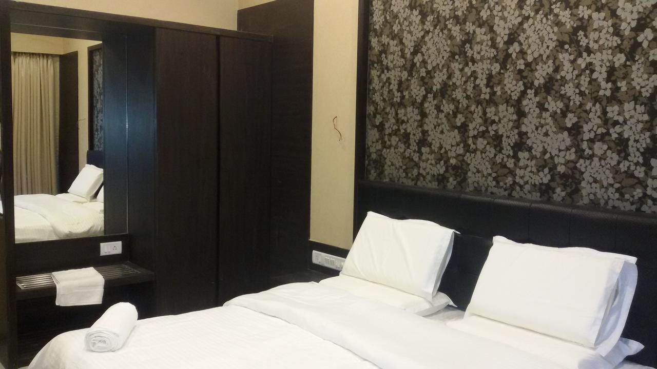 Oyo 6800 Purohit Holiday Resort Lonavala