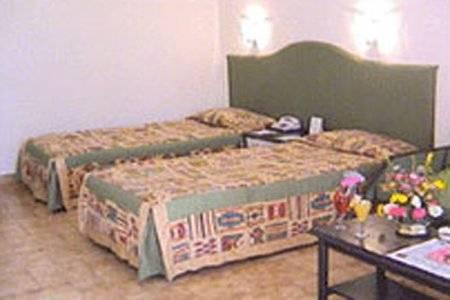 The Dukes Retreat Khandala Resort 5*