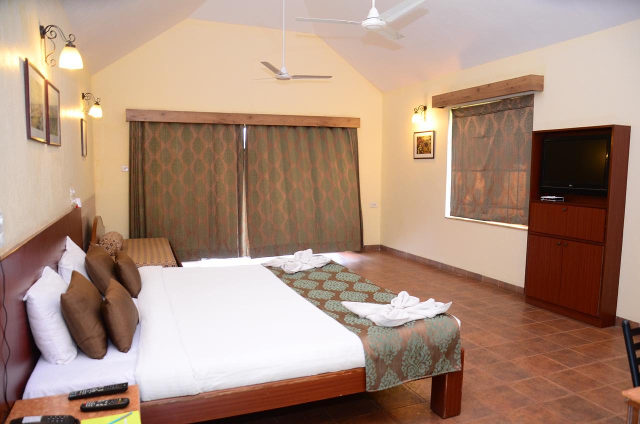 Upper Deck - And Relax At The Highest Peak Resort 4*