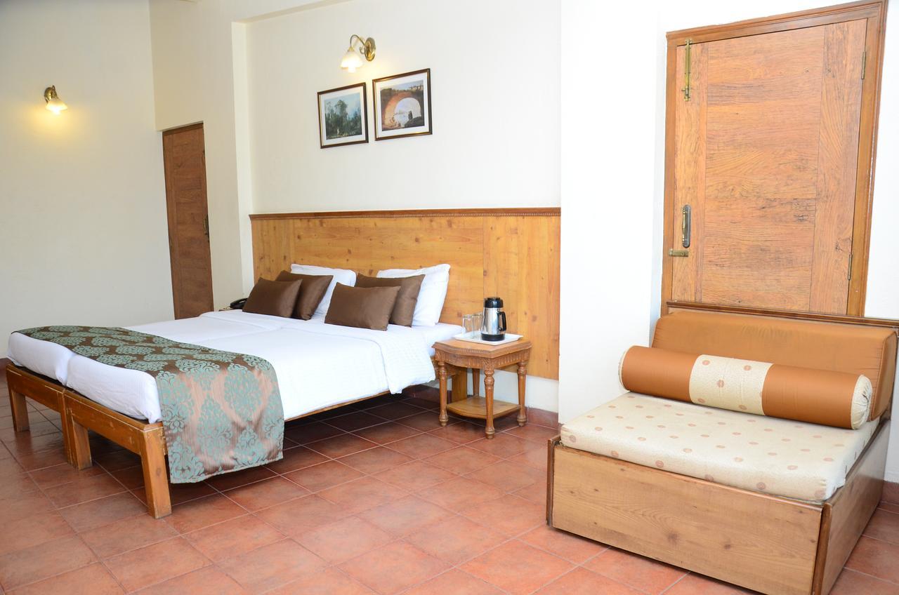 Upper Deck - And Relax At The Highest Peak Resort