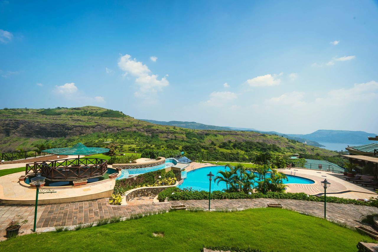 Upper Deck - And Relax At The Highest Peak Resort 4*