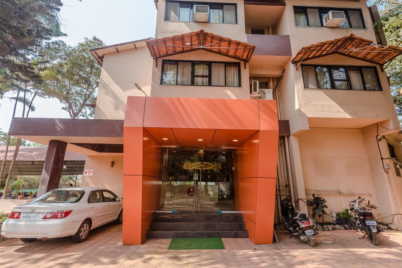 Hotel Lions Den Lonavala