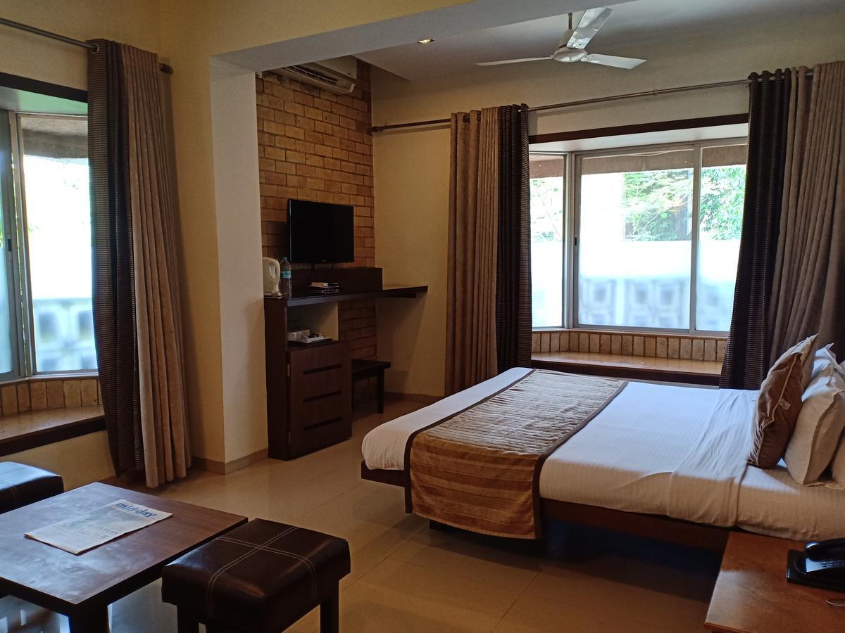 Chandralok Hotel Lonavala