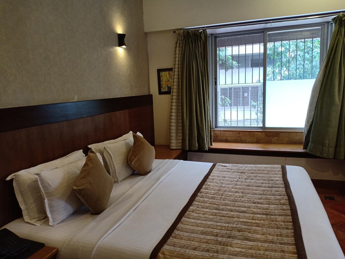 Chandralok Hotel Lonavala