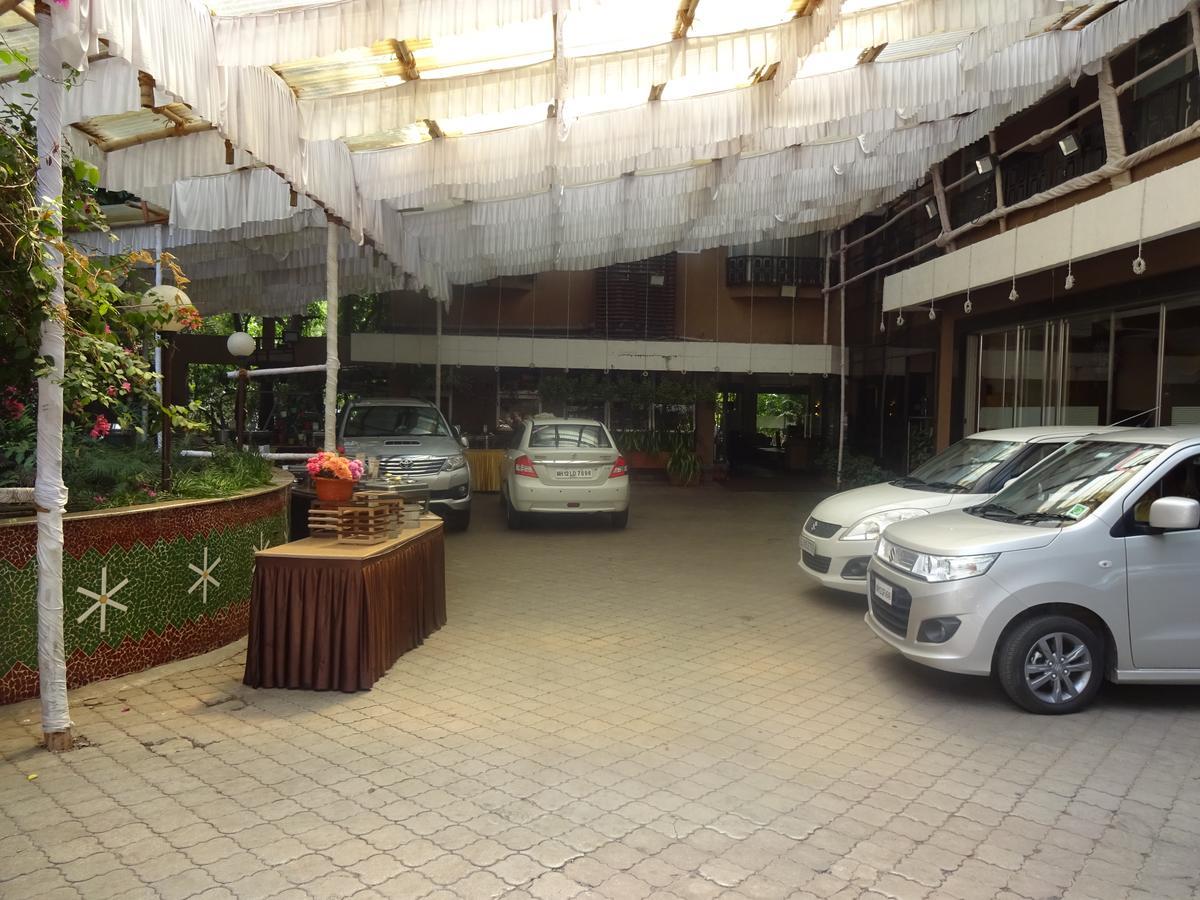 Chandralok Hotel