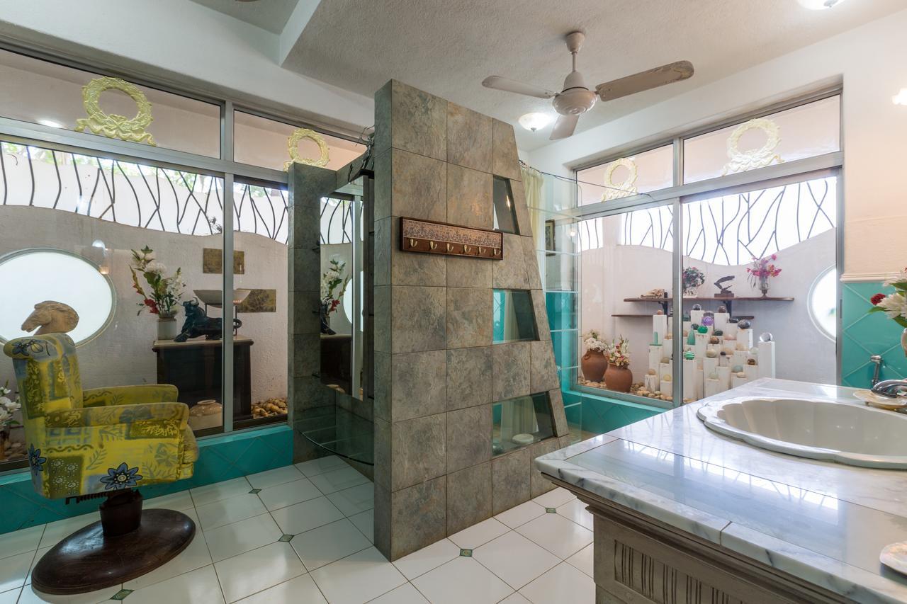 Bella Vista: Zen Retreat With Quirky Charm And Pool Villa Lonavala