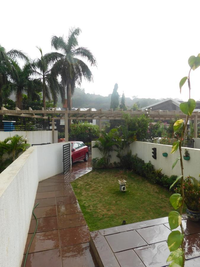Holiday home Hempriya - 3bhk Wit A Private Pool Lonavala