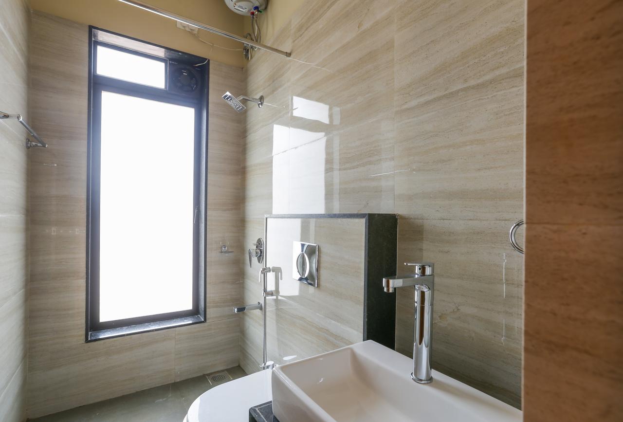 Stayvista's Greenwoods 9 - City-center With Private Pool, Terrace, Lift & Ping-pong Table Villa *