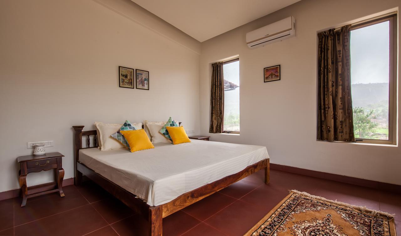 Villa Stayvista's Shivom 8 - A Serene Escape With Views Of The Valley And *