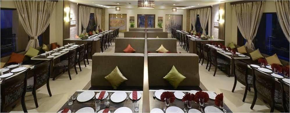 Crystal County 3* Lonavala