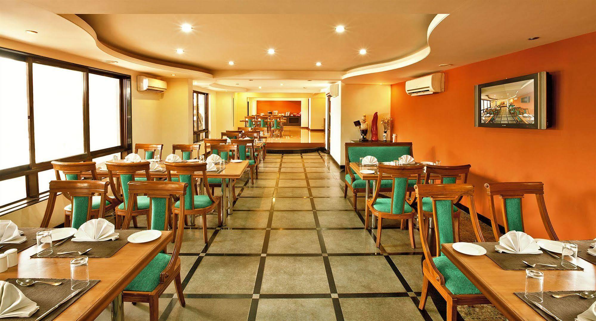 Sterling 3* Lonavala