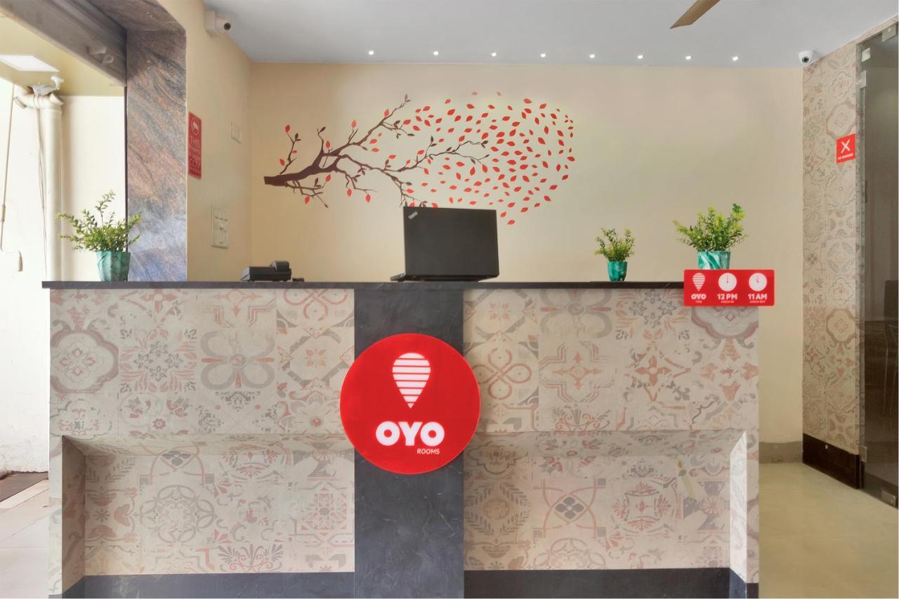 Oyo 11423 Royal Darbar Hotel 2*