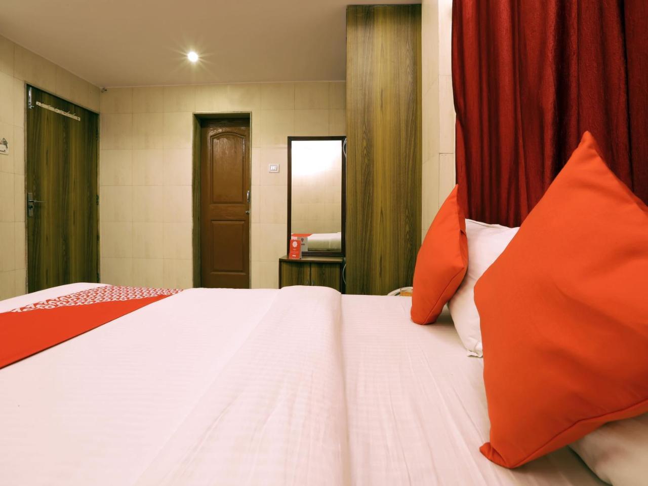 Oyo 11423 Royal Darbar 2*